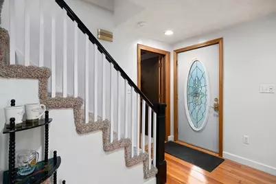 102 Orange Street, Reading, MA 01867 - Photo 3