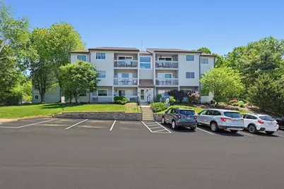 1811 Franklin Crossing Road #1811, Franklin, MA 02038 - Photo 1