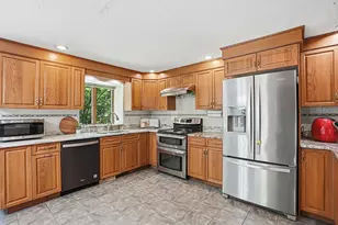 40 Granite St, Hopkinton, MA 01748 - Photo 7