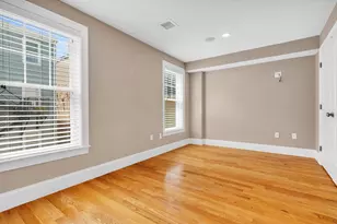 83 Dresser St, Boston, MA 02127 - Photo 9