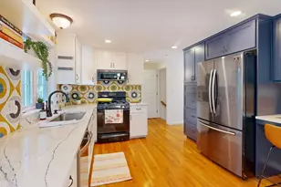 995 Trapelo Rd, Waltham, MA 02452 - Photo 5
