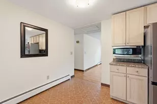 87 Logtown Rd, Amherst, MA 01002 - Photo 13