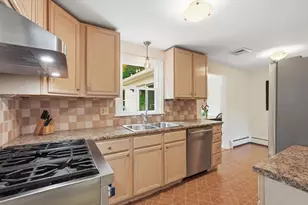 87 Logtown Rd, Amherst, MA 01002 - Photo 15