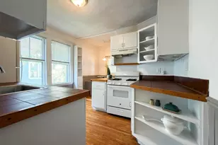 102-104 Pearson Rd, Somerville, MA 02144 - Photo 7