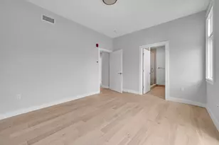 1 Loring St, Somerville, MA 02143 - Photo 27