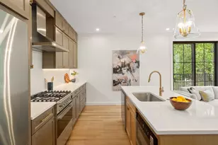 27 Shepard St, Boston, MA 02135 - Photo 7