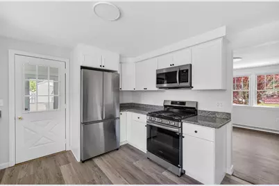 61 Stevens Rd, Swansea, MA 02777 - Photo 11