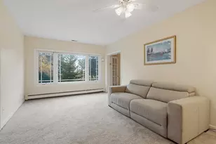 6 Amherst St, Billerica, MA 01821 - Photo 13