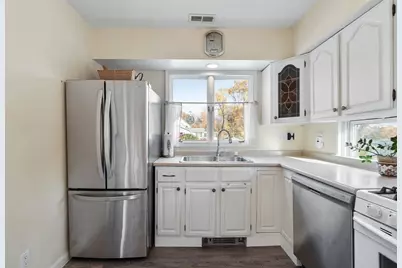 6 Amherst Street, Billerica, MA 01821 - Photo 21