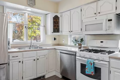 6 Amherst Street, Billerica, MA 01821 - Photo 19