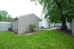 1832 Main St, Concord, MA 01742 - Photo 13