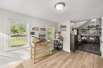 359 Plain St, Brockton, MA 02302 - Photo 5