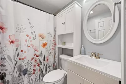 359 Plain St, Brockton, MA 02302 - Photo 17