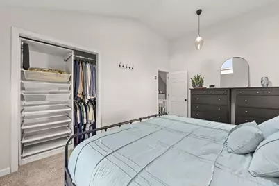 359 Plain St, Brockton, MA 02302 - Photo 15