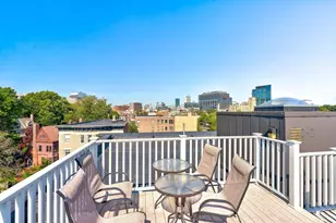 1064 Beacon St, Brookline, MA 02446 - Photo 33