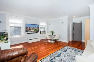 1064 Beacon St, Brookline, MA 02446 - Photo 5