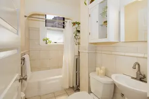 1064 Beacon St, Brookline, MA 02446 - Photo 21