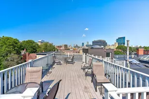 1064 Beacon St, Brookline, MA 02446 - Photo 27