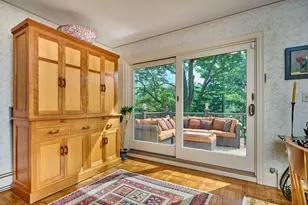 63 Prospect St, Northampton, MA 01060 - Photo 9