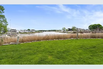 35 Doty Ave, Danvers, MA 01923 - Photo 31