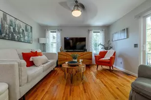 22 Duluth St, Worcester, MA 01604 - Photo 9