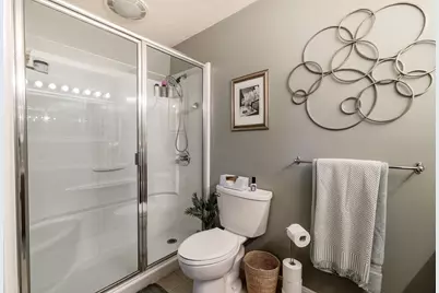 22 Duluth St, Worcester, MA 01604 - Photo 19