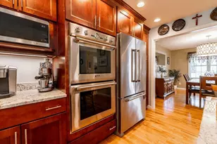 22 Duluth St, Worcester, MA 01604 - Photo 5