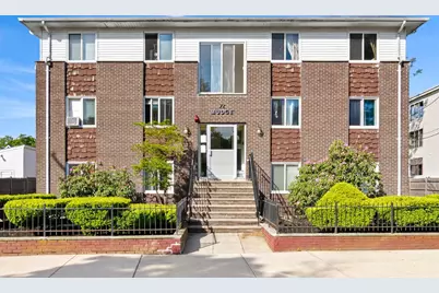 70 Mudge St #17, Lynn, MA 01902 - Photo 1