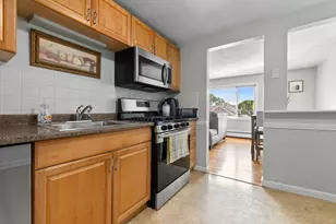 70 Mudge St, Lynn, MA 01902 - Photo 5