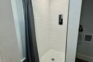 158-160 Roslindale Ave, Boston, MA 02131 - Photo 15