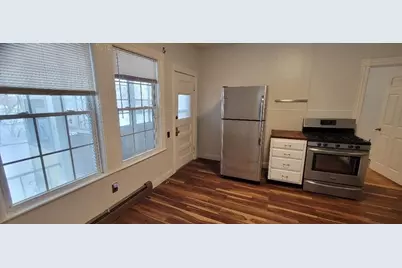 158-160 Roslindale Ave #1, Boston, MA 02131 - Photo 7