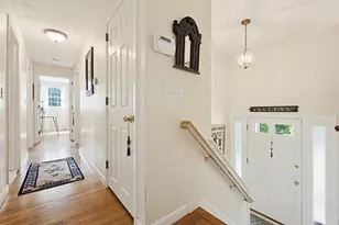 1 Fisher St, Holliston, MA 01746 - Photo 5