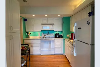 1731 Beacon Street #711, Brookline, MA 02445 - Photo 7