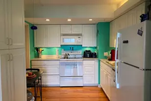 1731 Beacon St, Brookline, MA 02445 - Photo 7