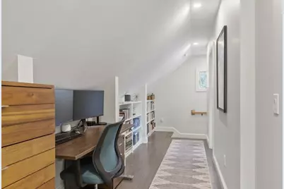 6 Center #B, Amesbury, MA 01913 - Photo 31
