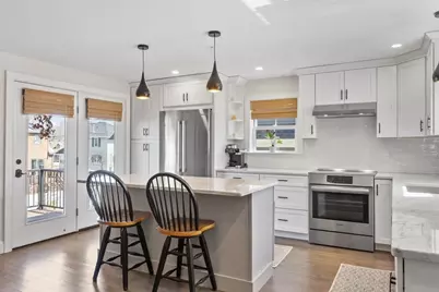 6 Center #B, Amesbury, MA 01913 - Photo 17