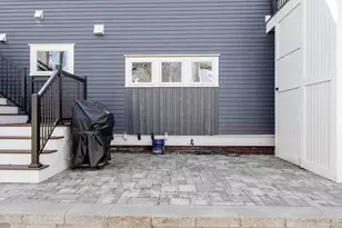 6 Center, Amesbury, MA 01913 - Photo 7