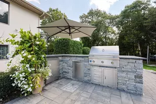7 Diane Way, Westport, MA 02790 - Photo 33