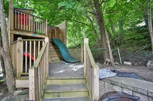 264 E Main St, Chicopee, MA 01020 - Photo 29