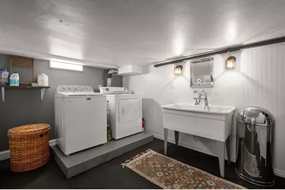 14 F St, Boston, MA 02127 - Photo 35