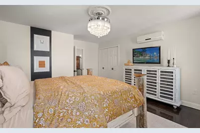 14 F St, Boston, MA 02127 - Photo 23
