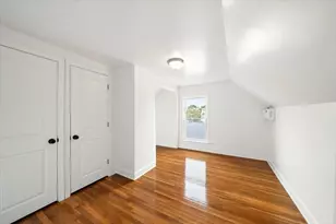 16 Oakes St, Everett, MA 02149 - Photo 13
