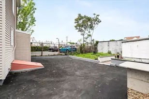 16 Oakes St, Everett, MA 02149 - Photo 41