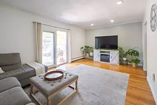 1 Charles St, Reading, MA 01867 - Photo 11