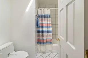 1 Charles St, Reading, MA 01867 - Photo 17