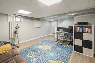 1 Charles St, Reading, MA 01867 - Photo 21