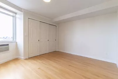 19 Winchester #806, Brookline, MA 02446 - Photo 5
