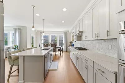 6 Cooley Dr #6, Woburn, MA 01801 - Photo 3