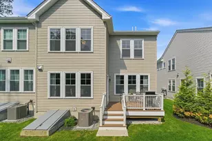 6 Cooley Dr, Woburn, MA 01801 - Photo 25