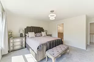 6 Cooley Dr, Woburn, MA 01801 - Photo 11